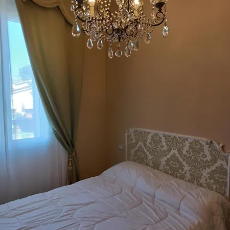 La Palazzina Della Meridiana Алтопасчио