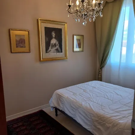 Апартаменты La Palazzina Della Meridiana Алтопасчио